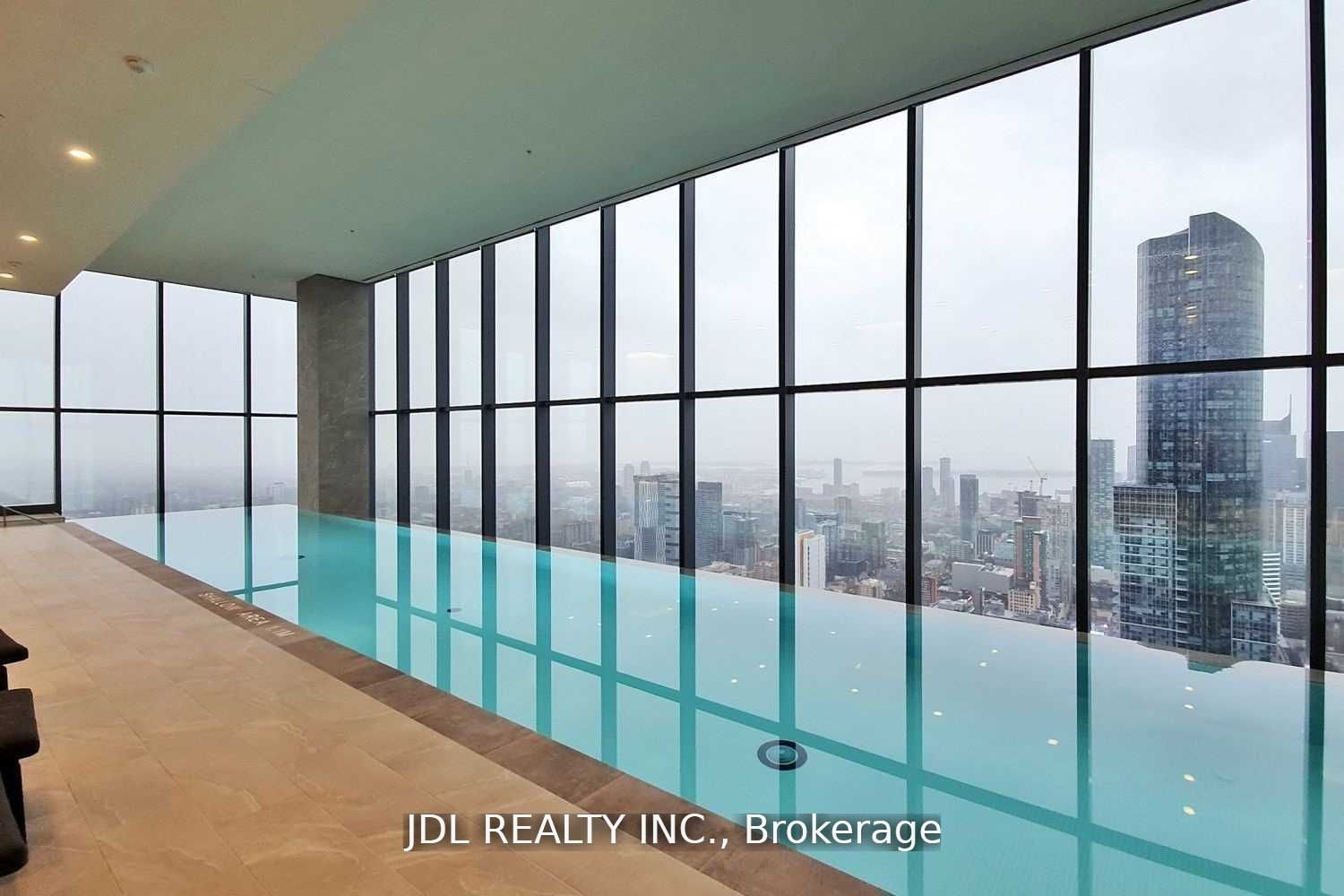 Unit 1007 - 7 Grenville Street, Toronto 3