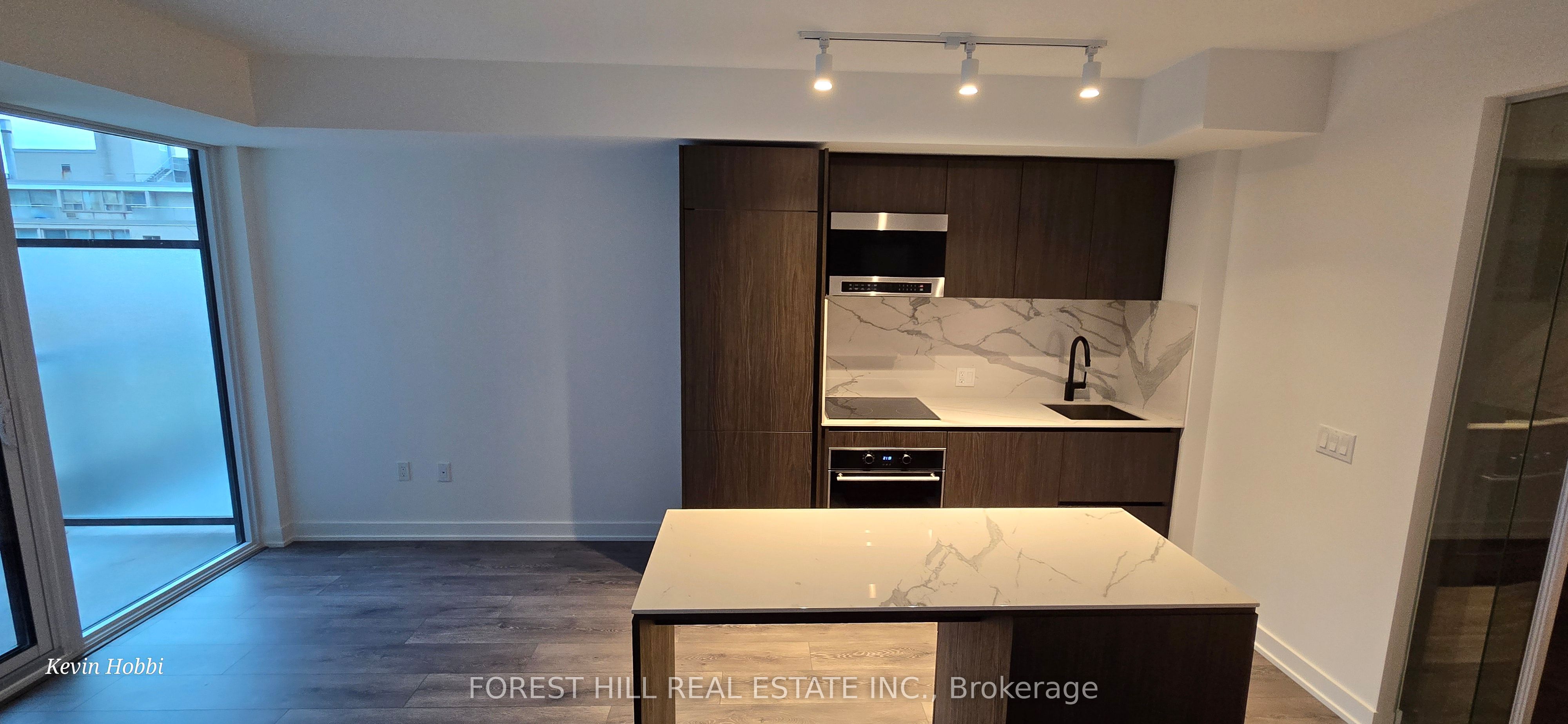 Unit 409 - 117 Broadway Avenue N, Toronto 5