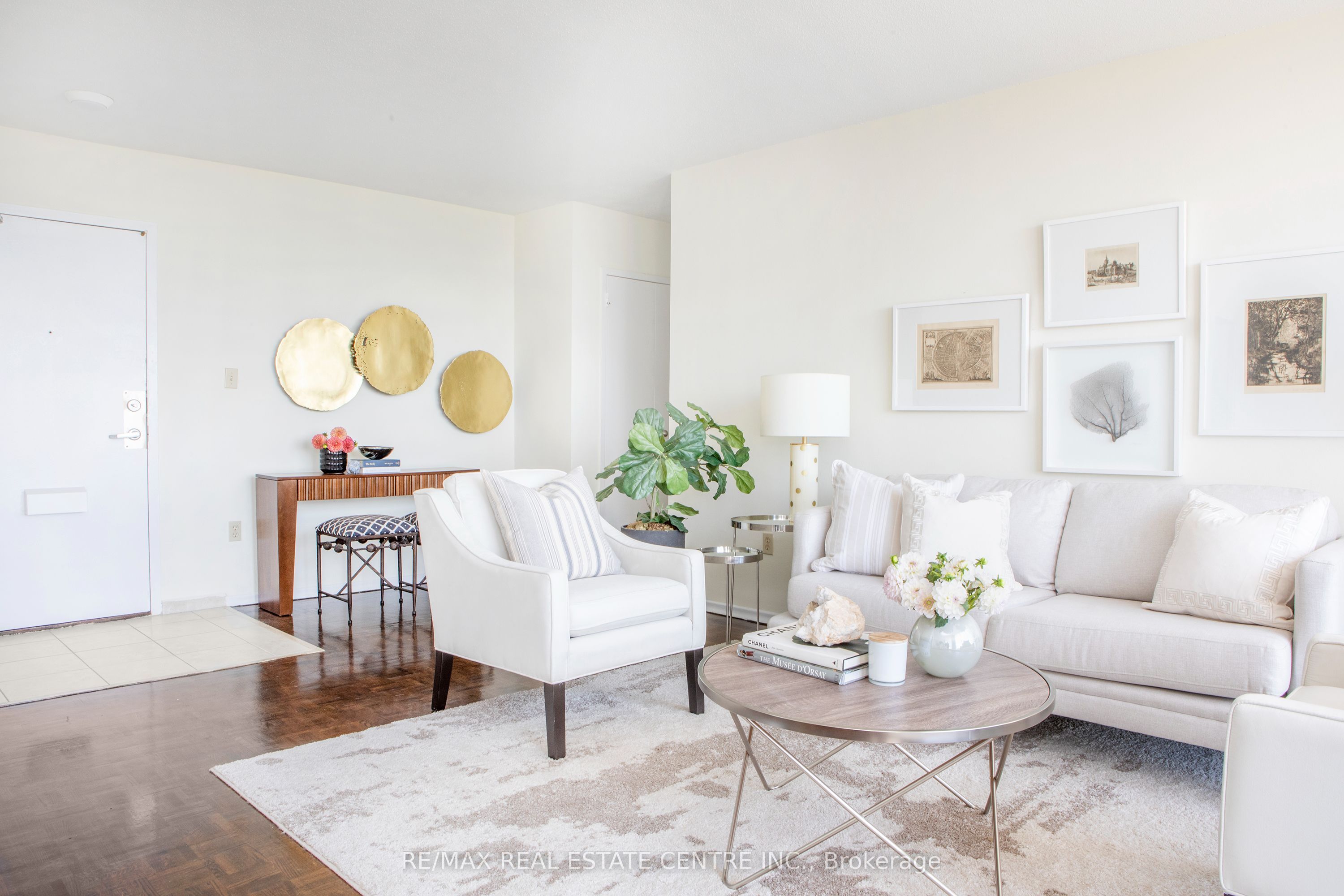 Unit 1015 - 50 Graydon Hall Drive, North York 5