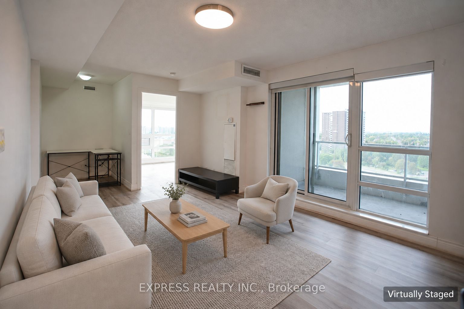 Unit 1105 - 2015 Sheppard Avenue E, North York 3