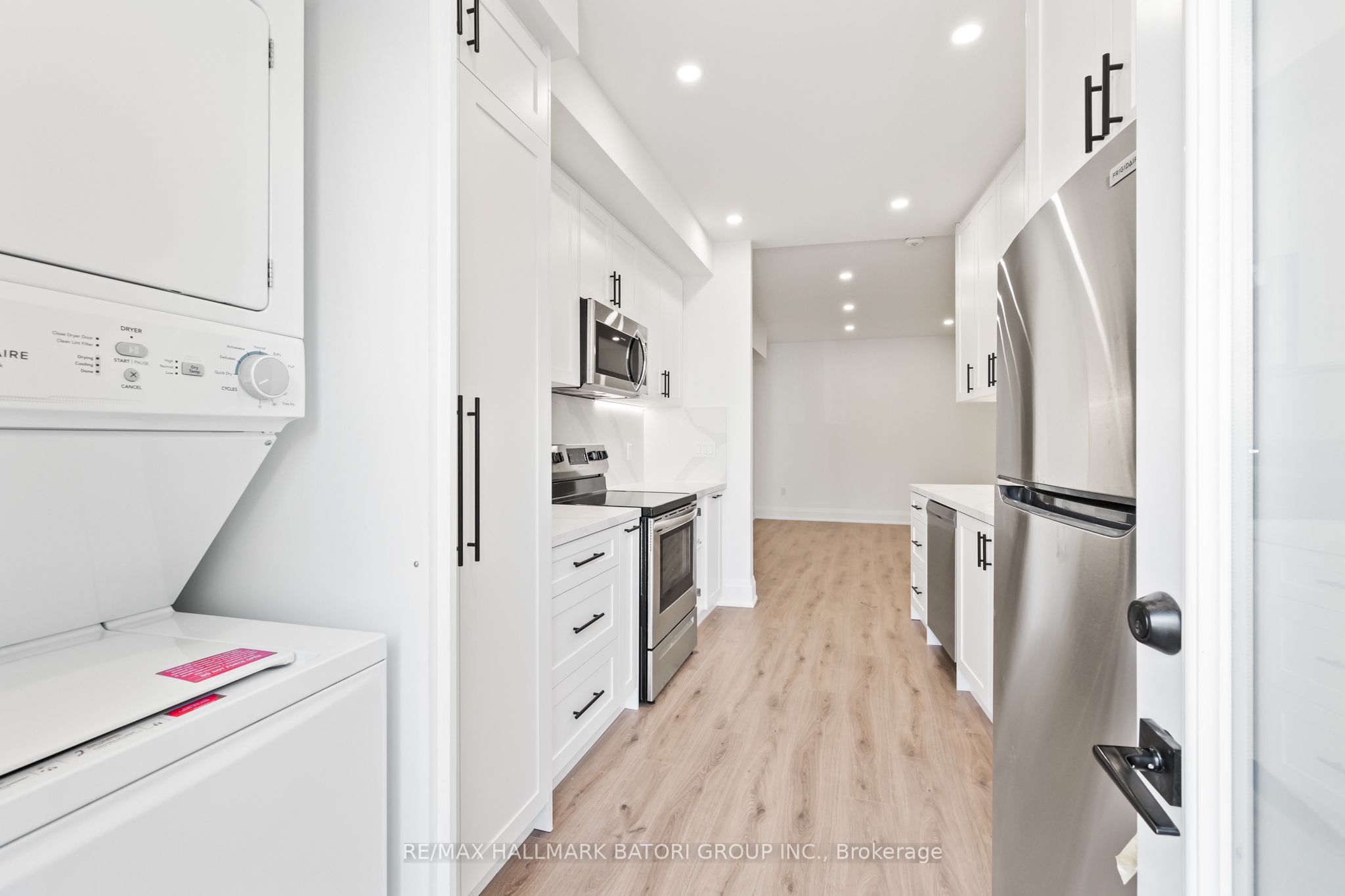 Unit 2 - 18 Keewatin Avenue, Toronto 2
