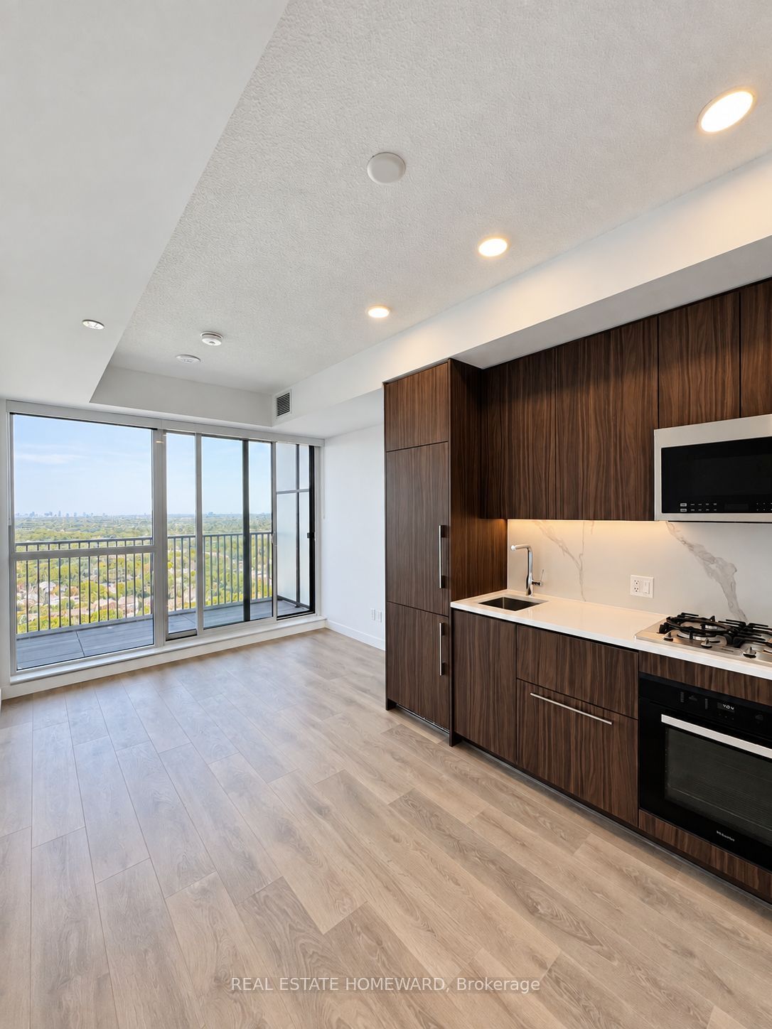 Unit 2707 - 68 Esther Shiner Boulevard, North York 2