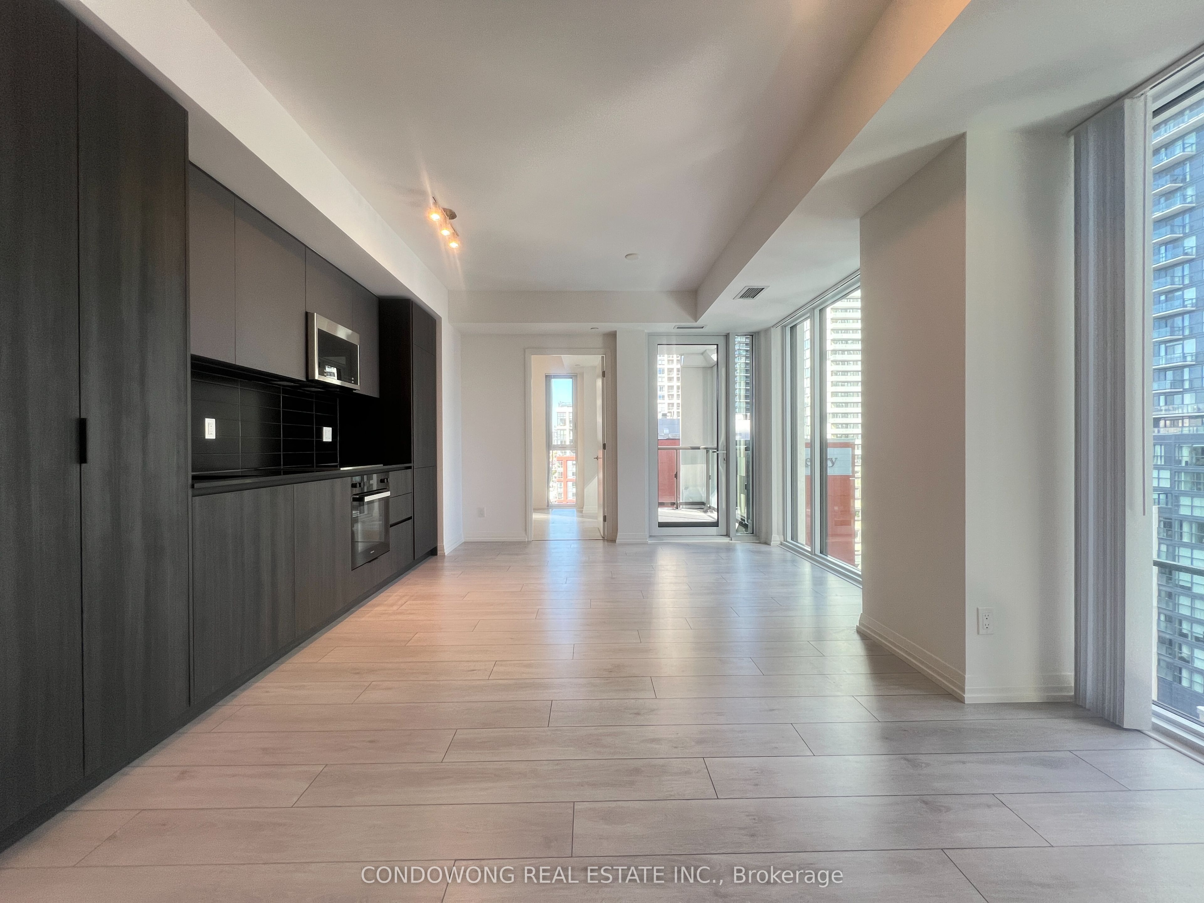 Unit 1606 - 400 King Street W, Toronto 2