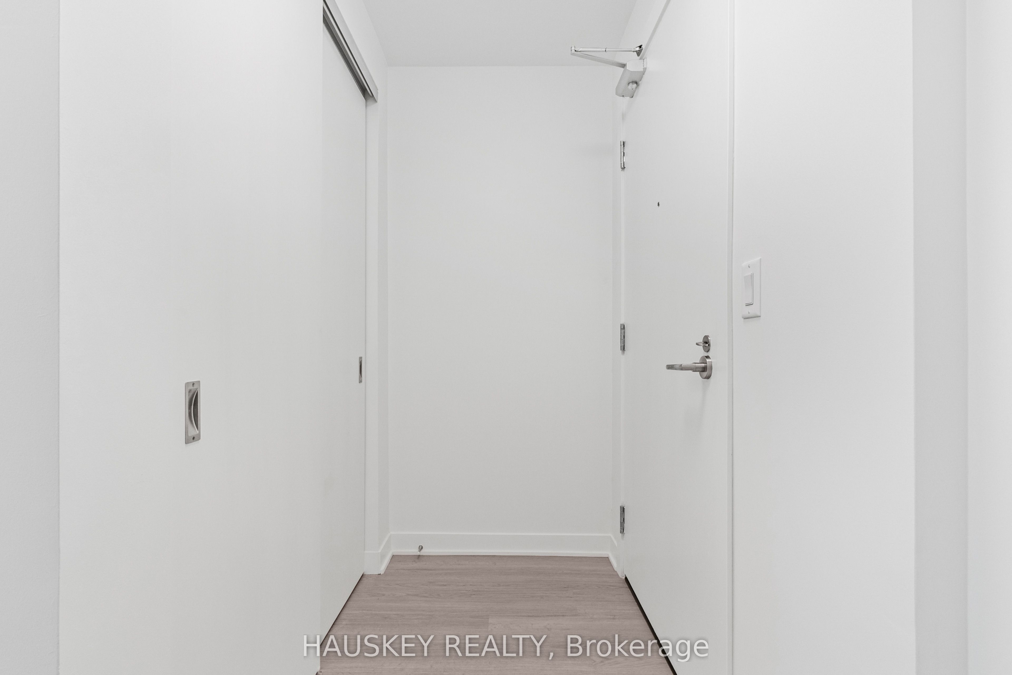Unit 508 - 185 Alberta Avenue, Toronto 5