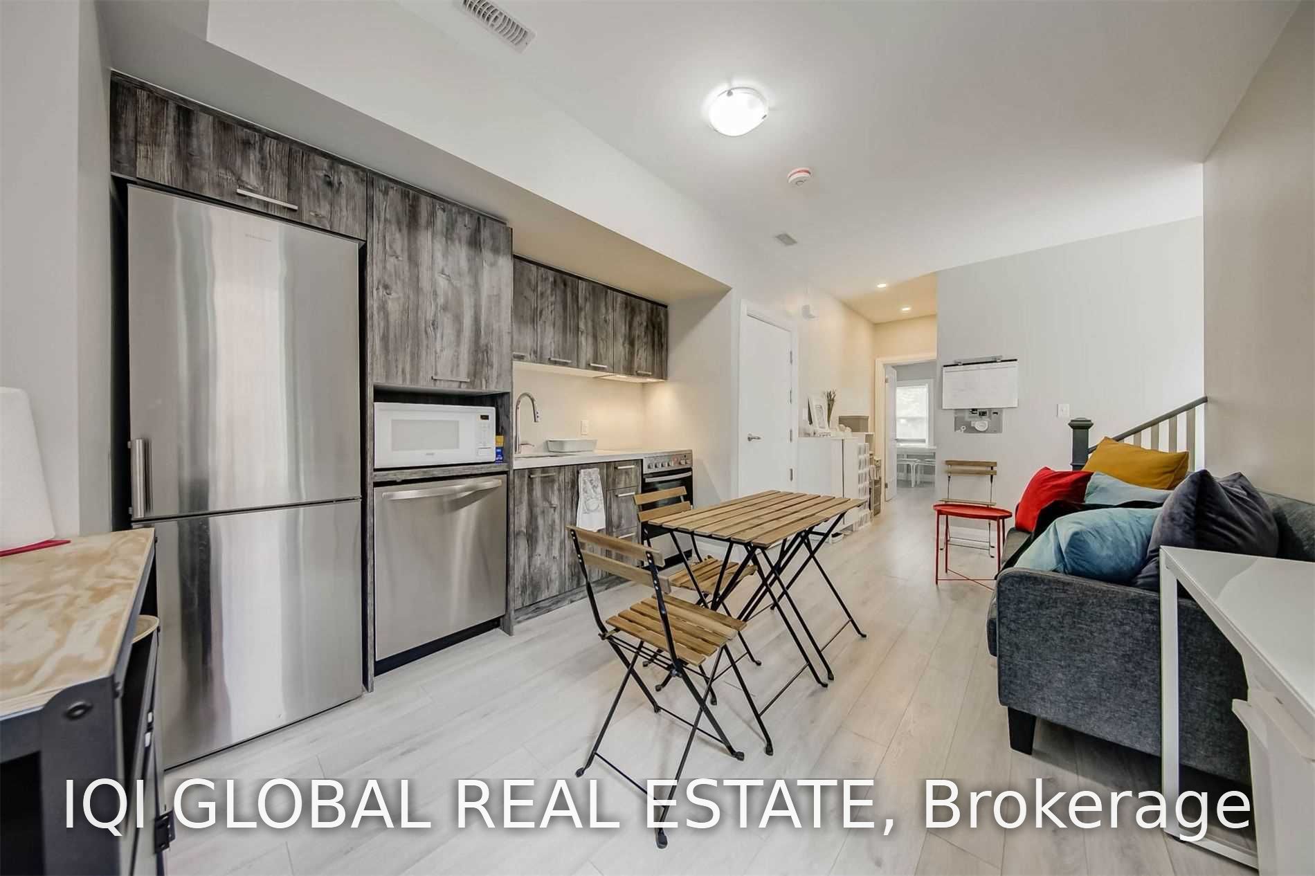 Unit 2nd Floor Unit - 142 Grace Street, Toronto 5