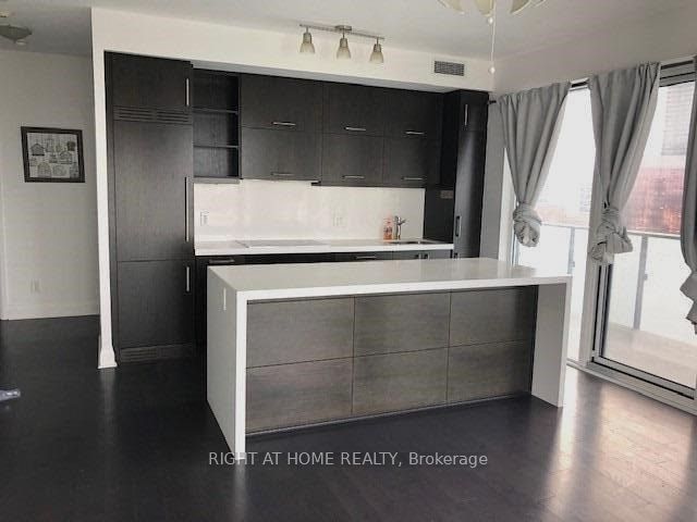 Unit 3004 - 65 St Mary Street, Toronto 4