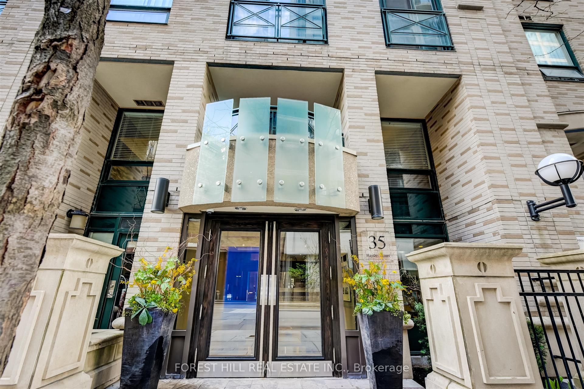 Unit 2504 - 35 Hayden Street, Toronto 4