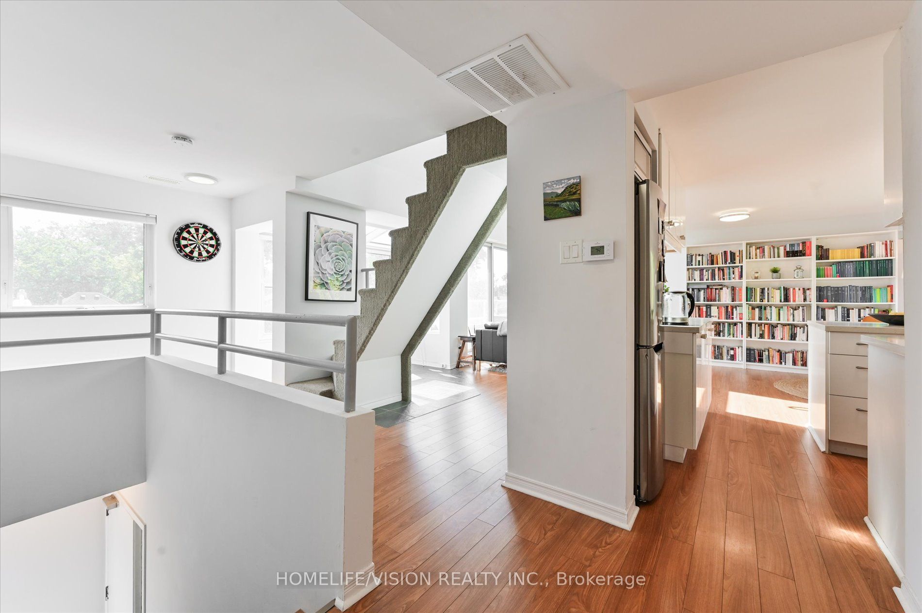 Unit 3rd Flr - 400 Summerhill Avenue, Toronto 5