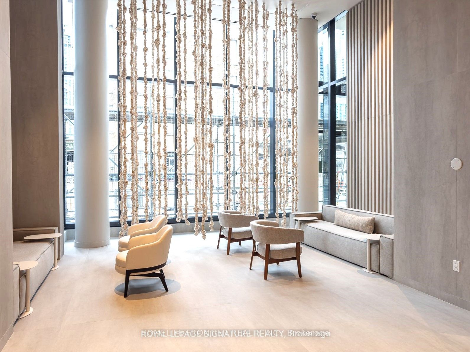Unit 2009 - 55 Cooper Street, Toronto 3