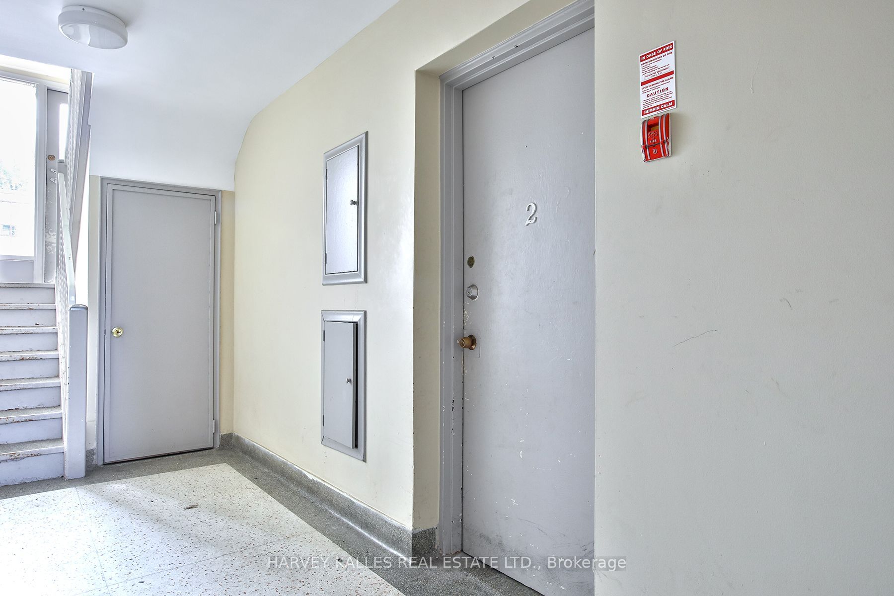 Unit 2 - 28 Fraserwood Avenue, North York 2