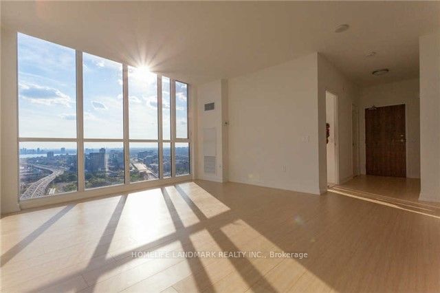 Unit 4506 - 85 Queens Wharf Road, Toronto 4