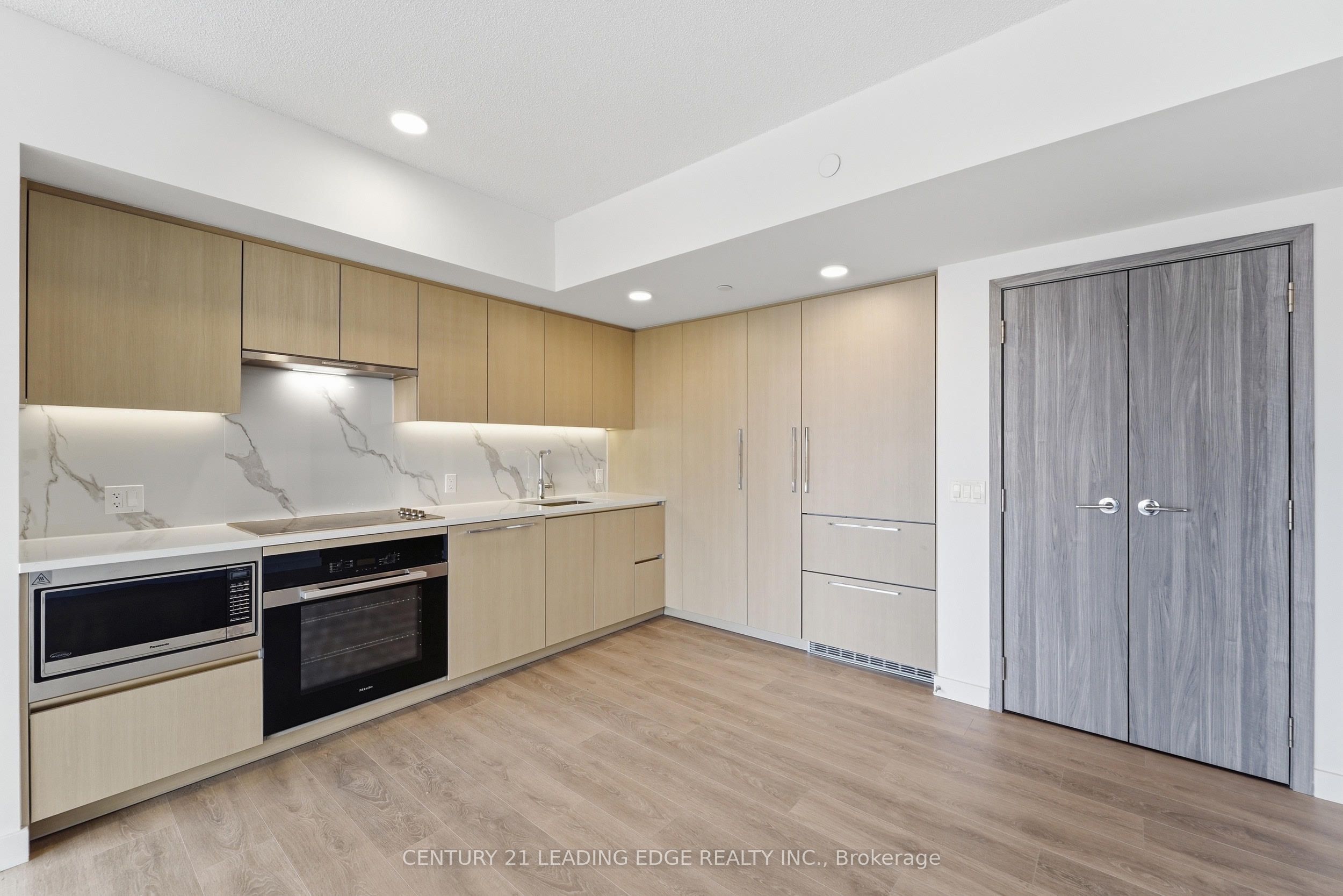 Unit 622 - 3 Concord Cityplace Way, Toronto 5