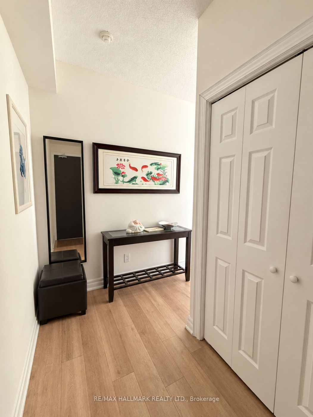 Unit 701 - 17 Ruddington Drive, North York 5