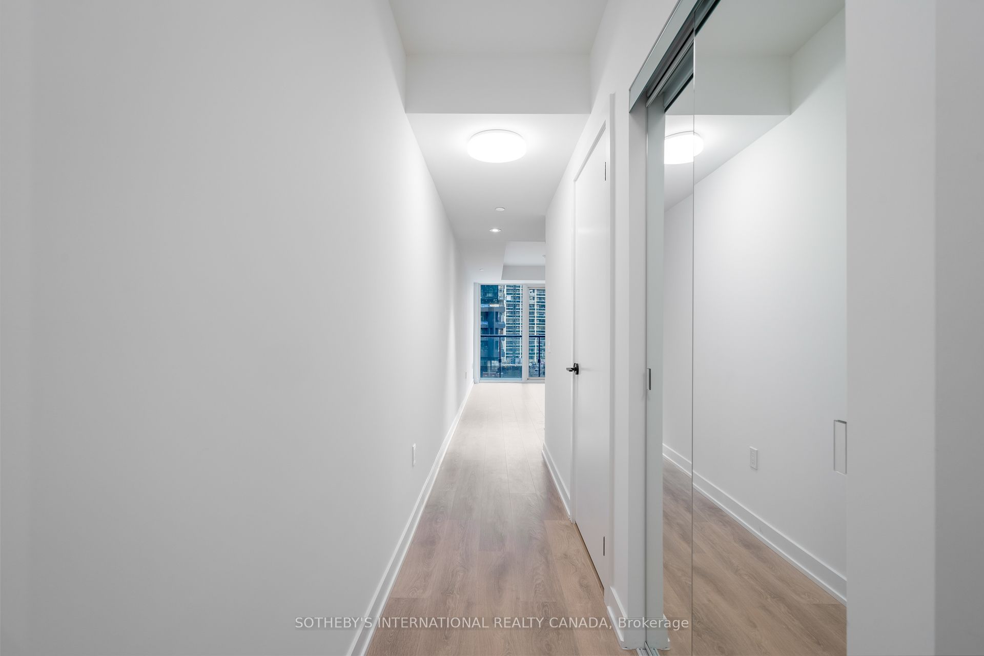 Unit 407 - 117 Broadway Avenue, Toronto 4