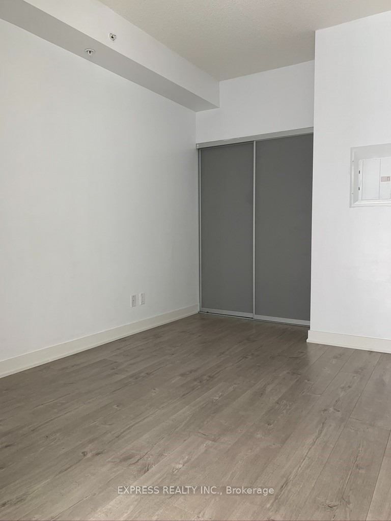 Unit 320 - 30 Nelson Street, Toronto 5