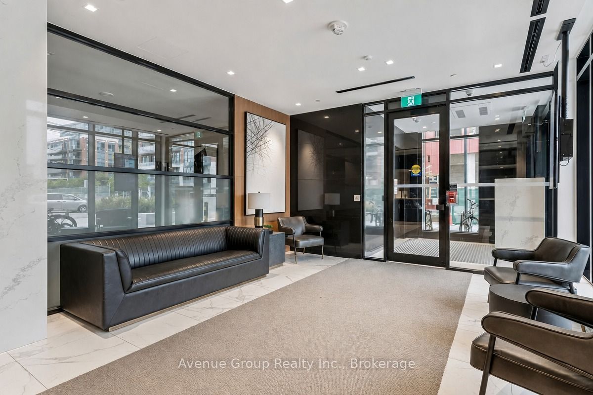 Unit 1508 - 8 Tippett Road, North York 3