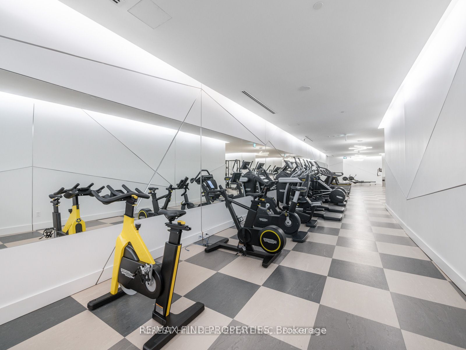 Unit 320 - 50 ORDNANCE Street, Toronto 3