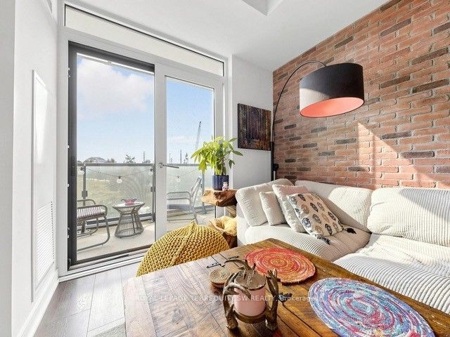 Unit S338 - 35 Rolling Mills Road, Toronto 4