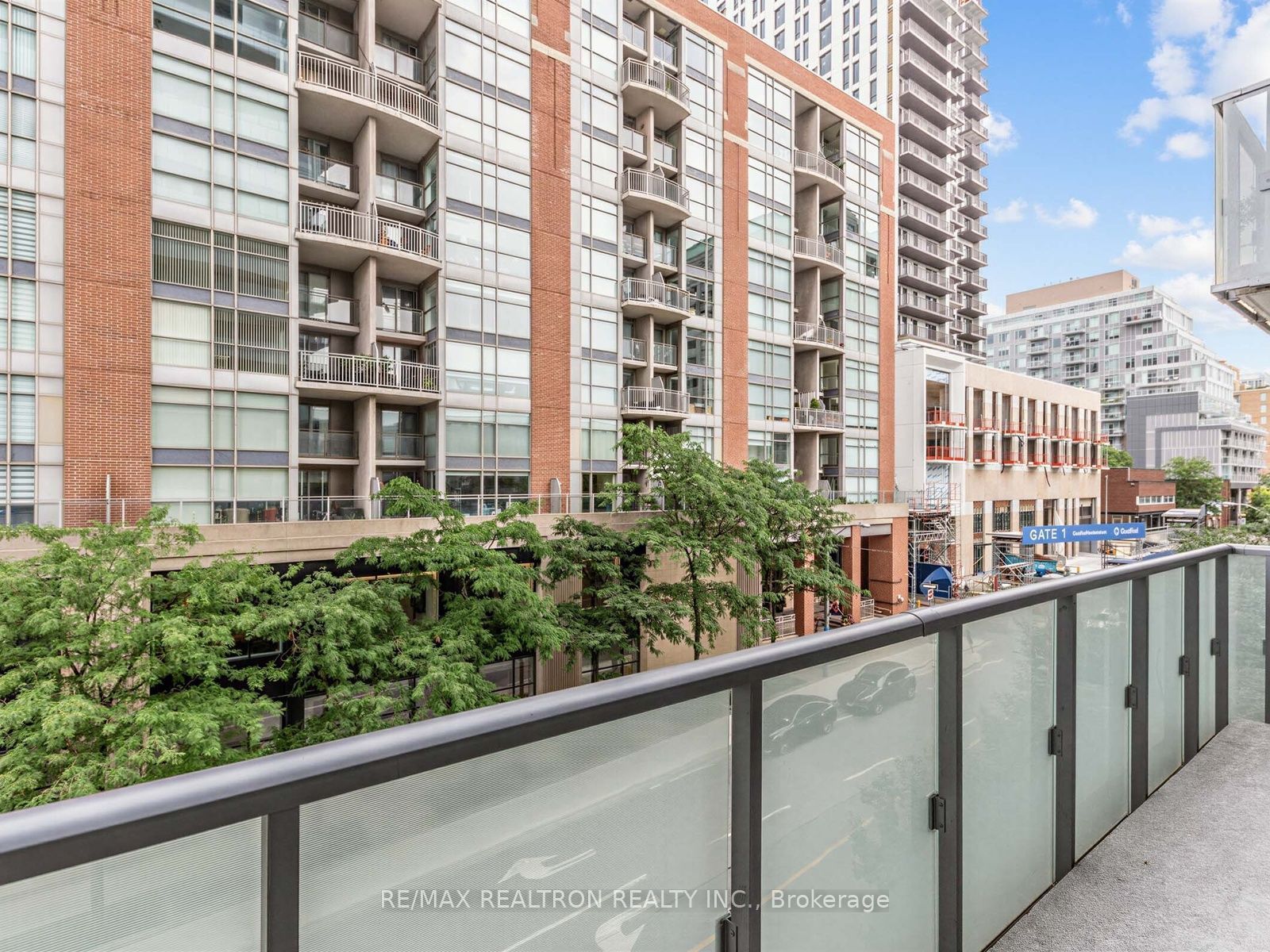 Unit 407 - 1815 Yonge Street, Toronto 3