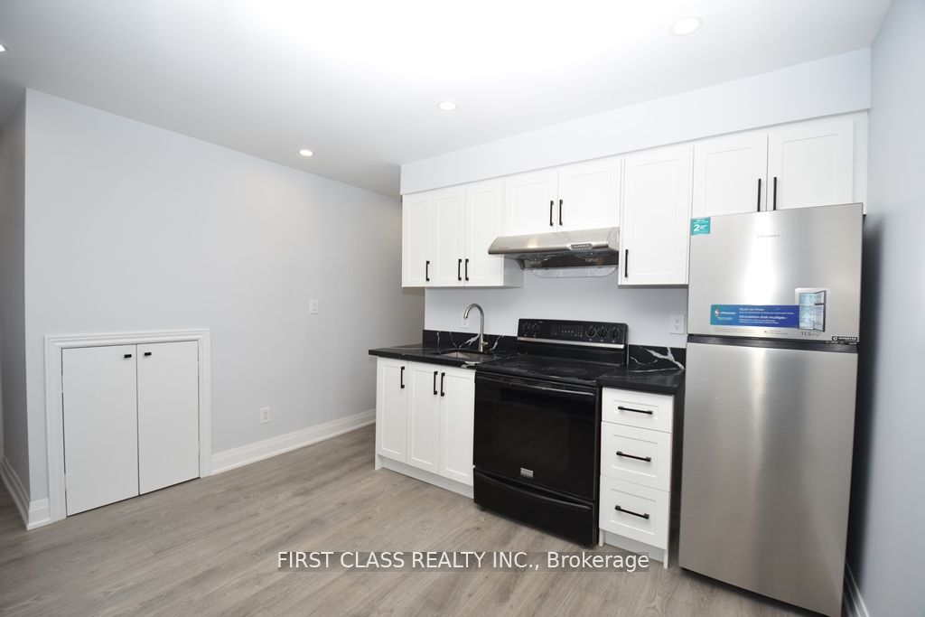 Unit Front - 319 Senlac Road, North York 3
