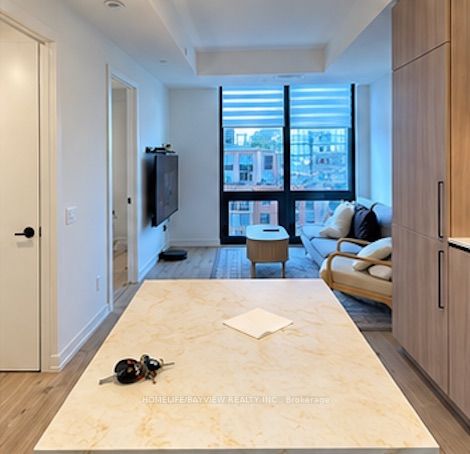 Unit 905 - 35 Parliament Street, Toronto 4