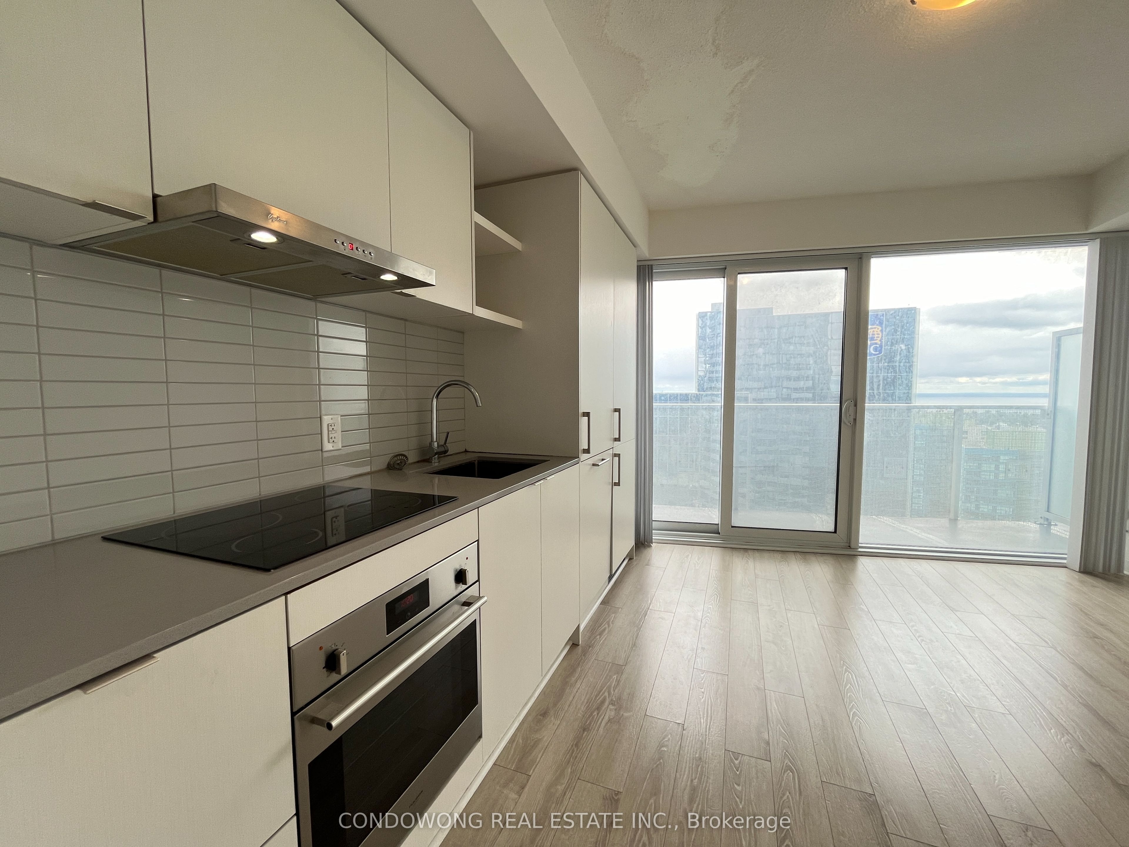 Unit 4108 - 100 Harbour Street, Toronto 2