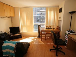 Unit 1702 - 7 Carlton Street, Toronto 4