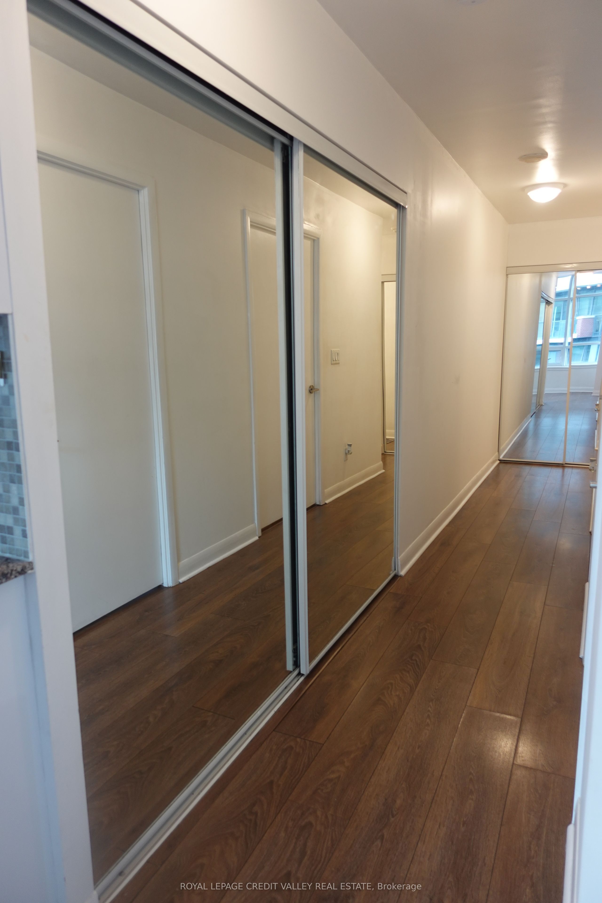 Unit 614 - 15 Bruyeres Mews, Toronto 3