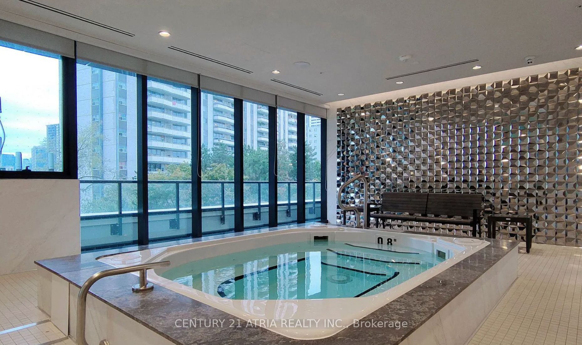Unit 902 - 575 Bloor Street E, Toronto 5