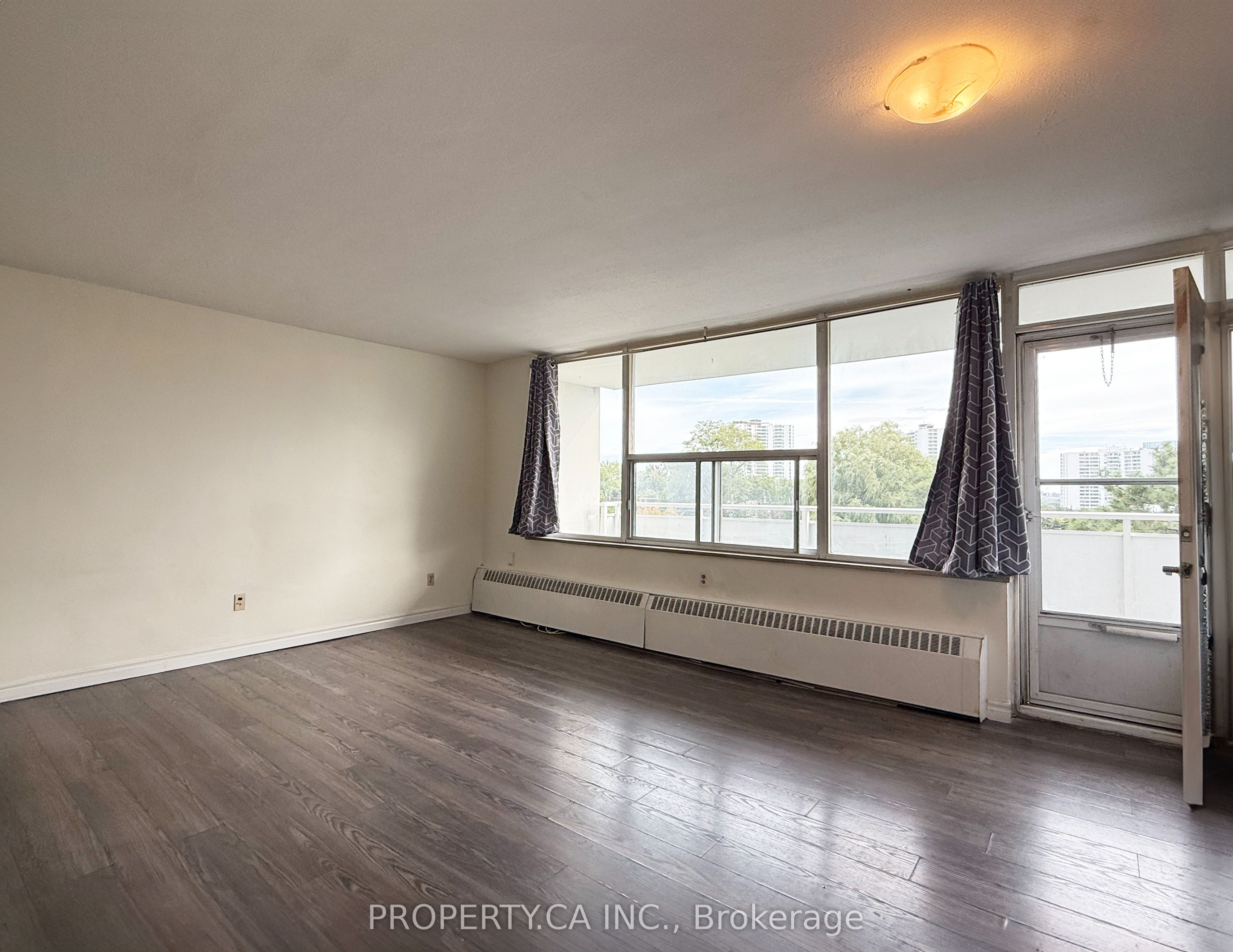 Unit 411 - 10 Parkway Forest Drive, North York 3