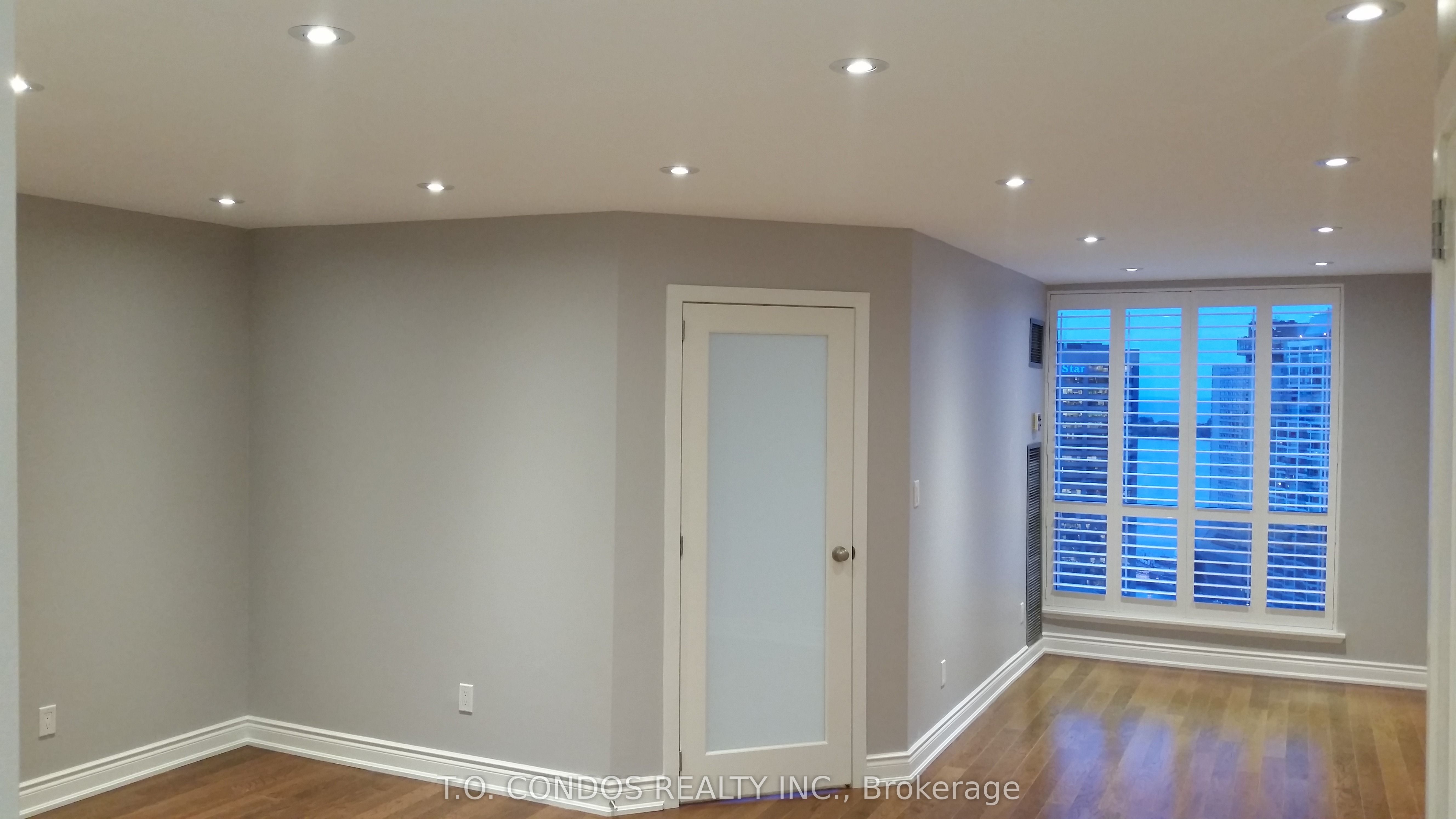 Unit 3101 - 25 The Esplanade Avenue, Toronto 2