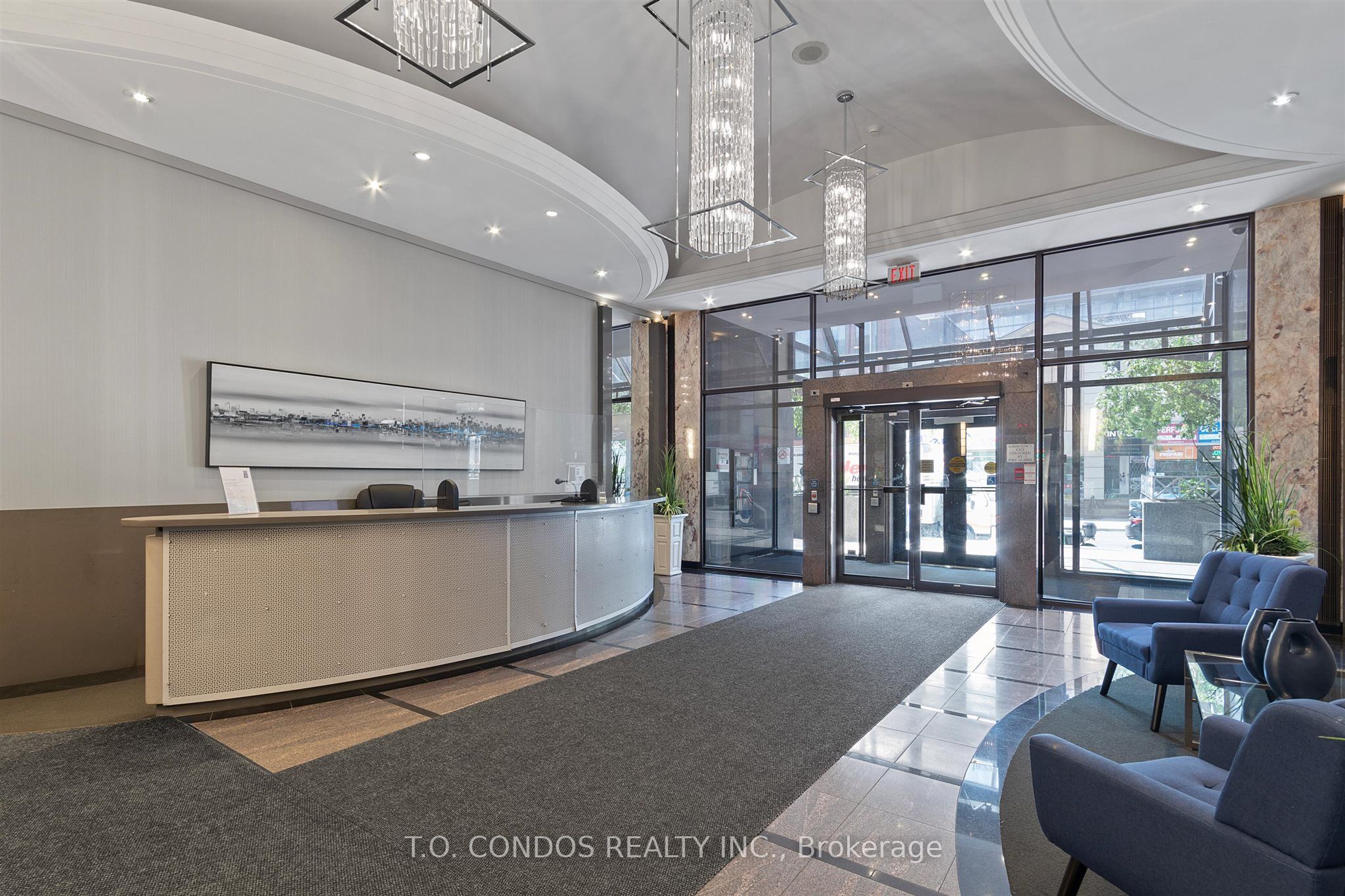 Unit 304 - 555 Yonge Street, Toronto 5