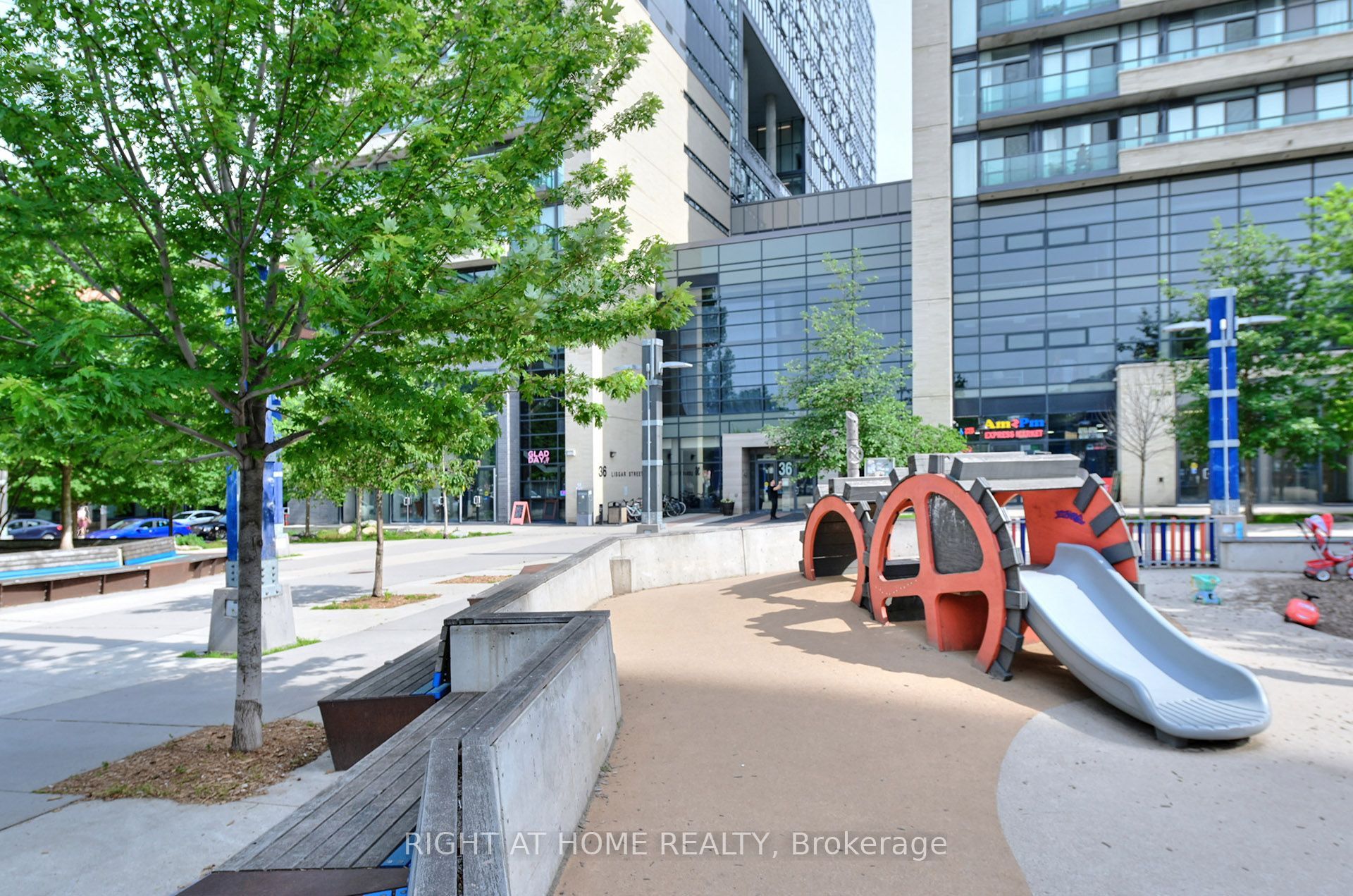 Unit 1511W - 36 Lisgar Street, Toronto 3