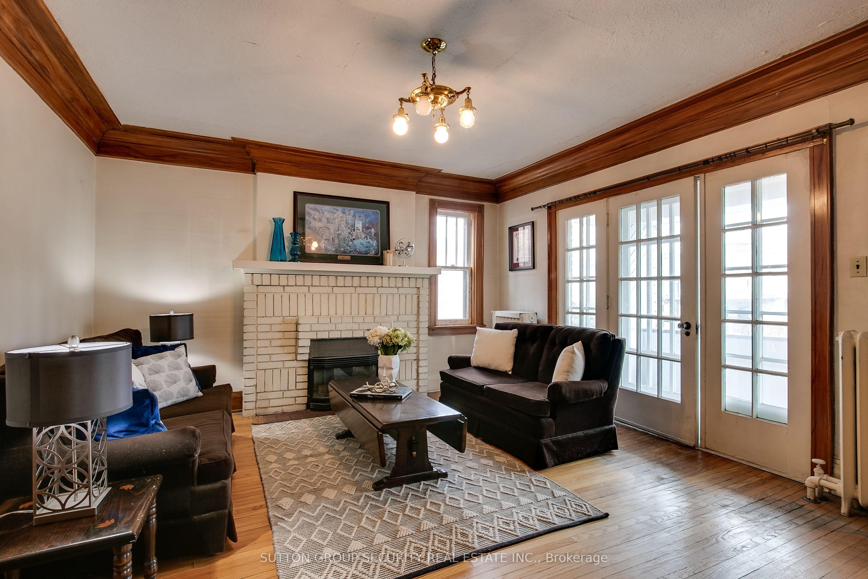 16 Northcliffe Blvd, Toronto, Ontario M6H3H1 Sold History HouseSigma