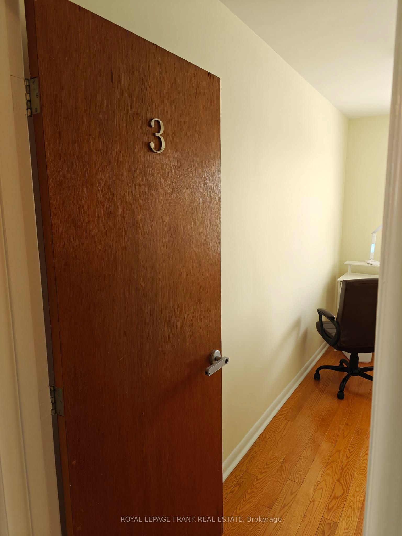 Unit 3 - 374 Central Park Boulevard S, Oshawa 2