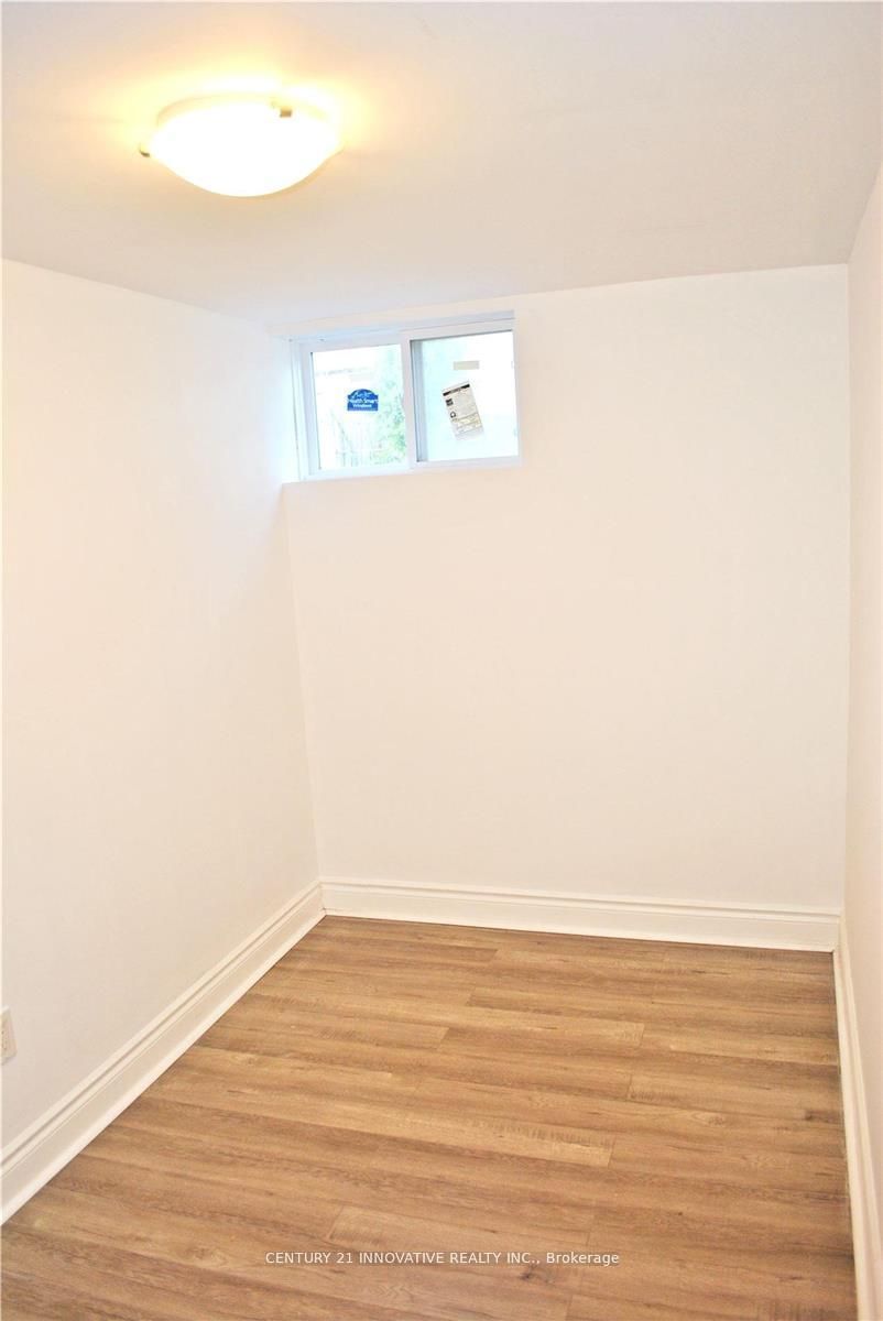 Unit BSMT Studio Space - 985 Victoria Park Avenue, Toronto 5