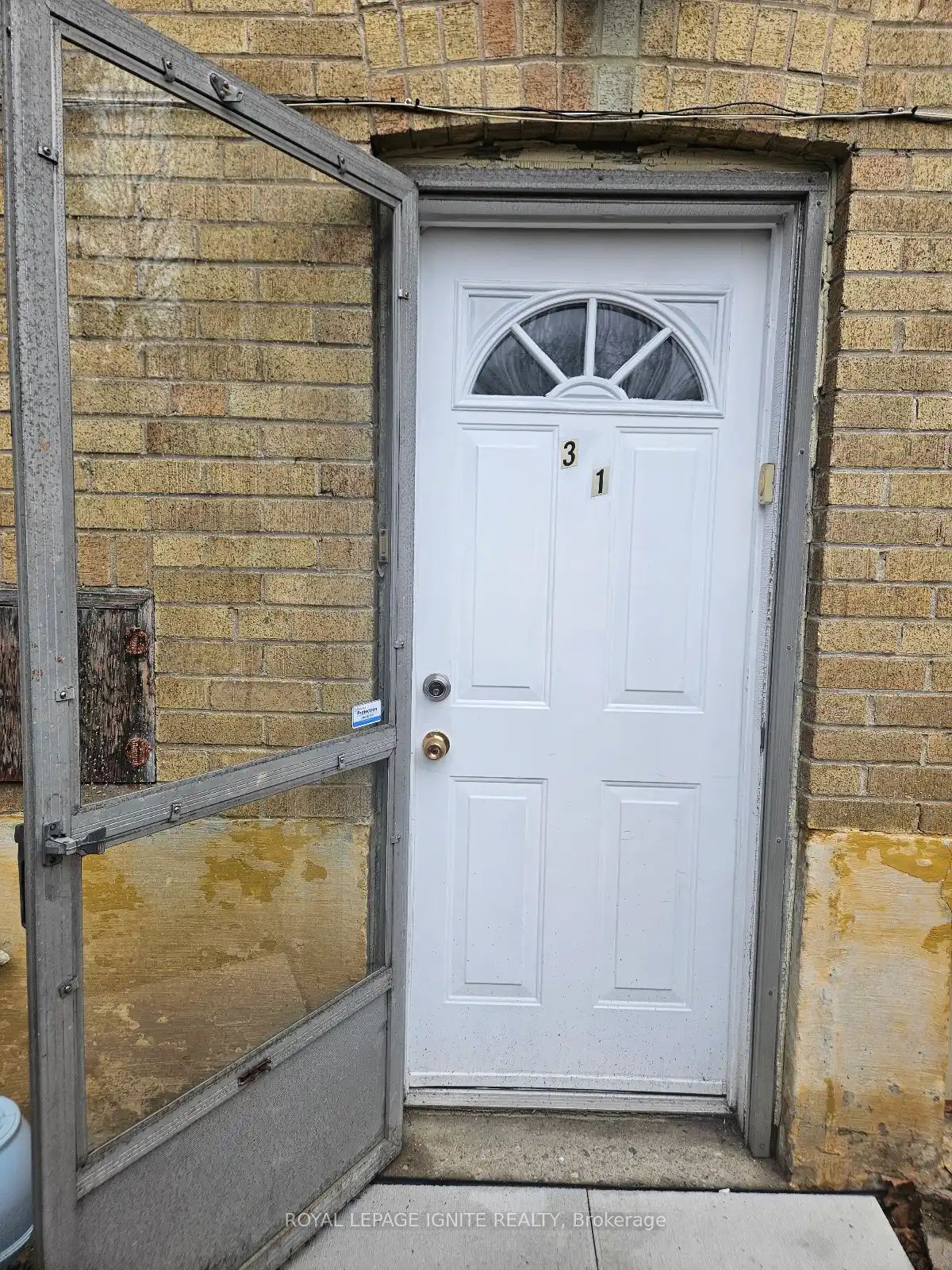 Unit Bsmnt - 31 Benfrisco Crescent, Scarborough 2