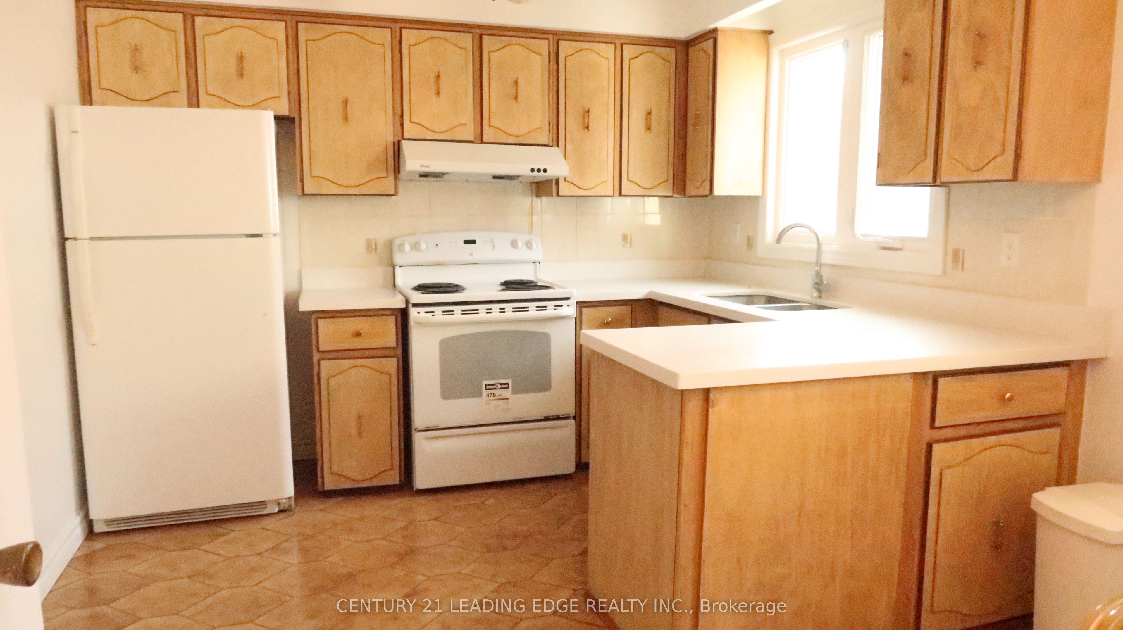 Unit Main - 959 Huntingwood Drive S, Scarborough 2