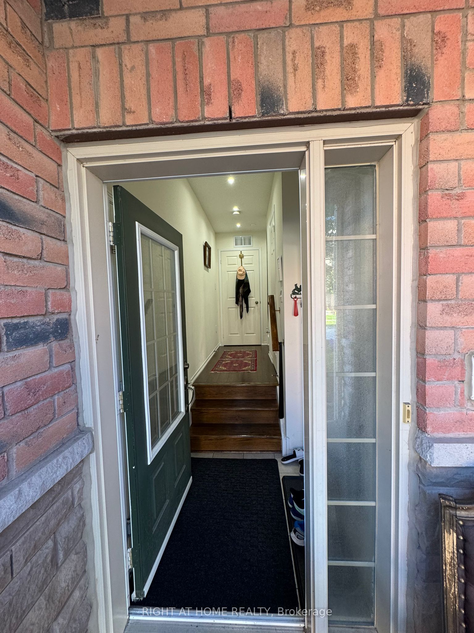 23 Linnell Street, Ajax 3