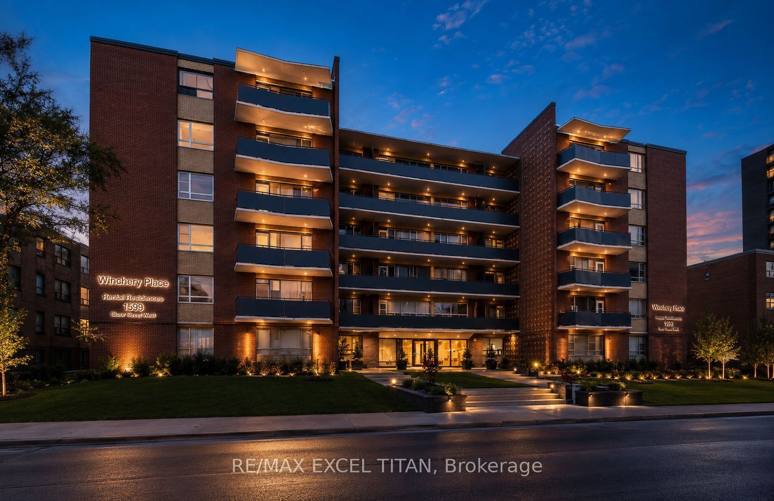 Unit 211 - 165 Cosburn Avenue, Toronto 2