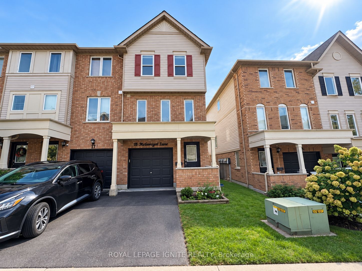 15 Mcgonigal Lane, Ajax 1