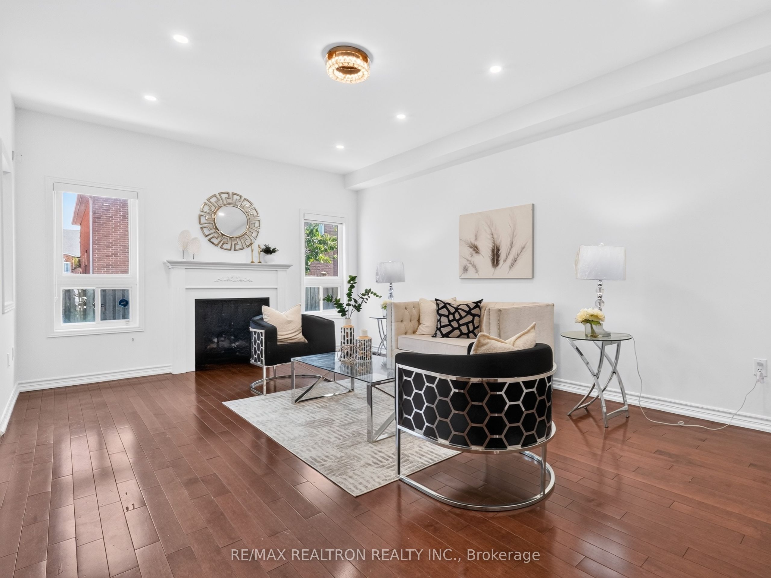 Unit Main Floor - 32 Whitlock Crescent, Ajax 5