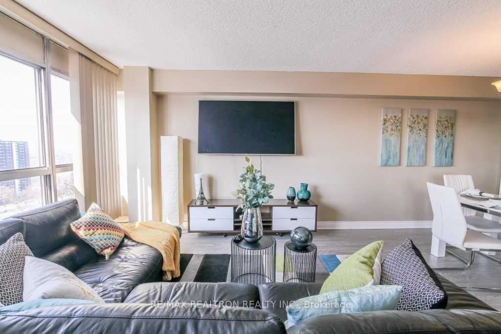 Unit 1901 - 3380 Eglinton Avenue, Scarborough 5