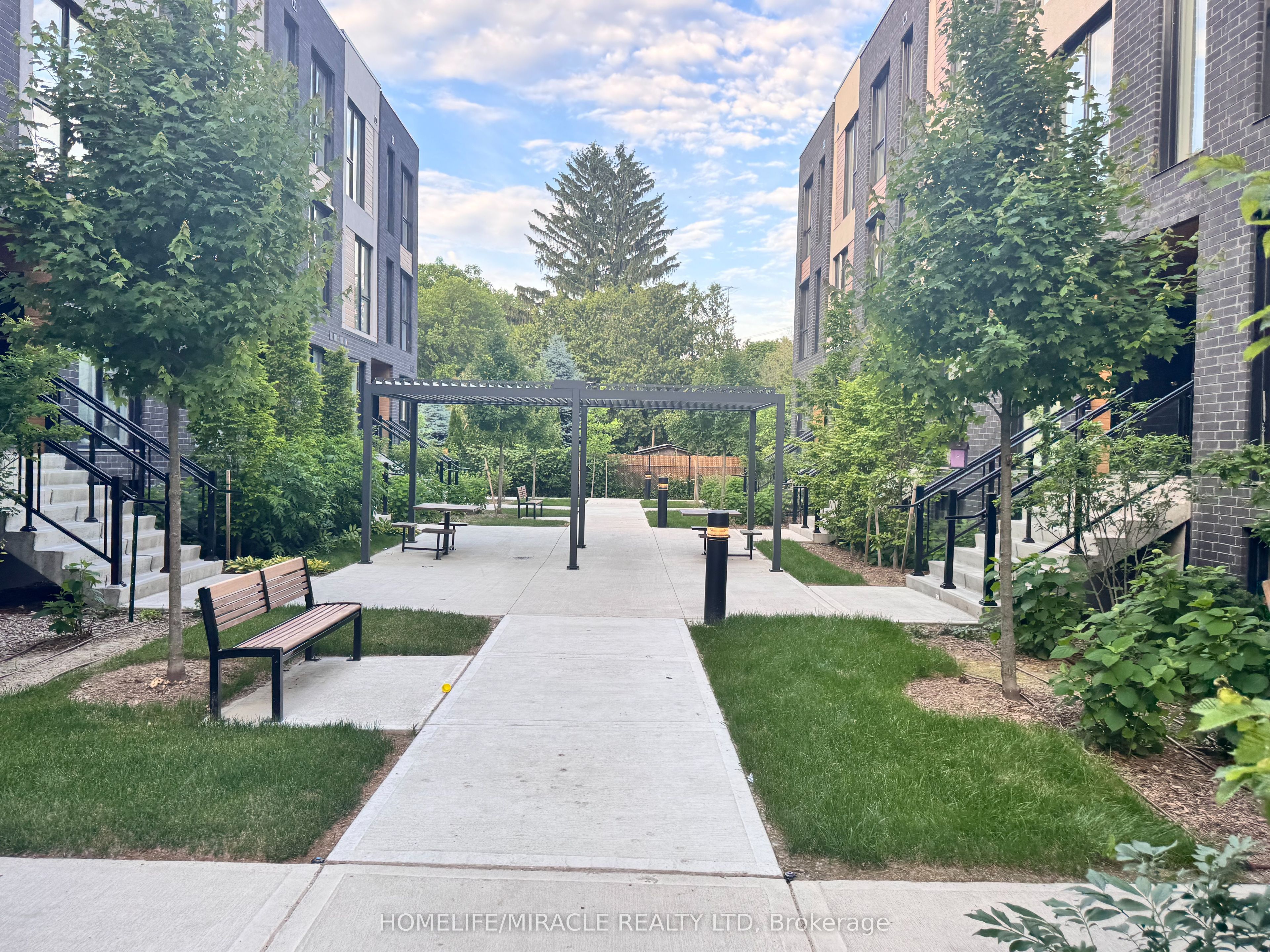 Unit 4 - 176 Clonmore Drive, Scarborough 5