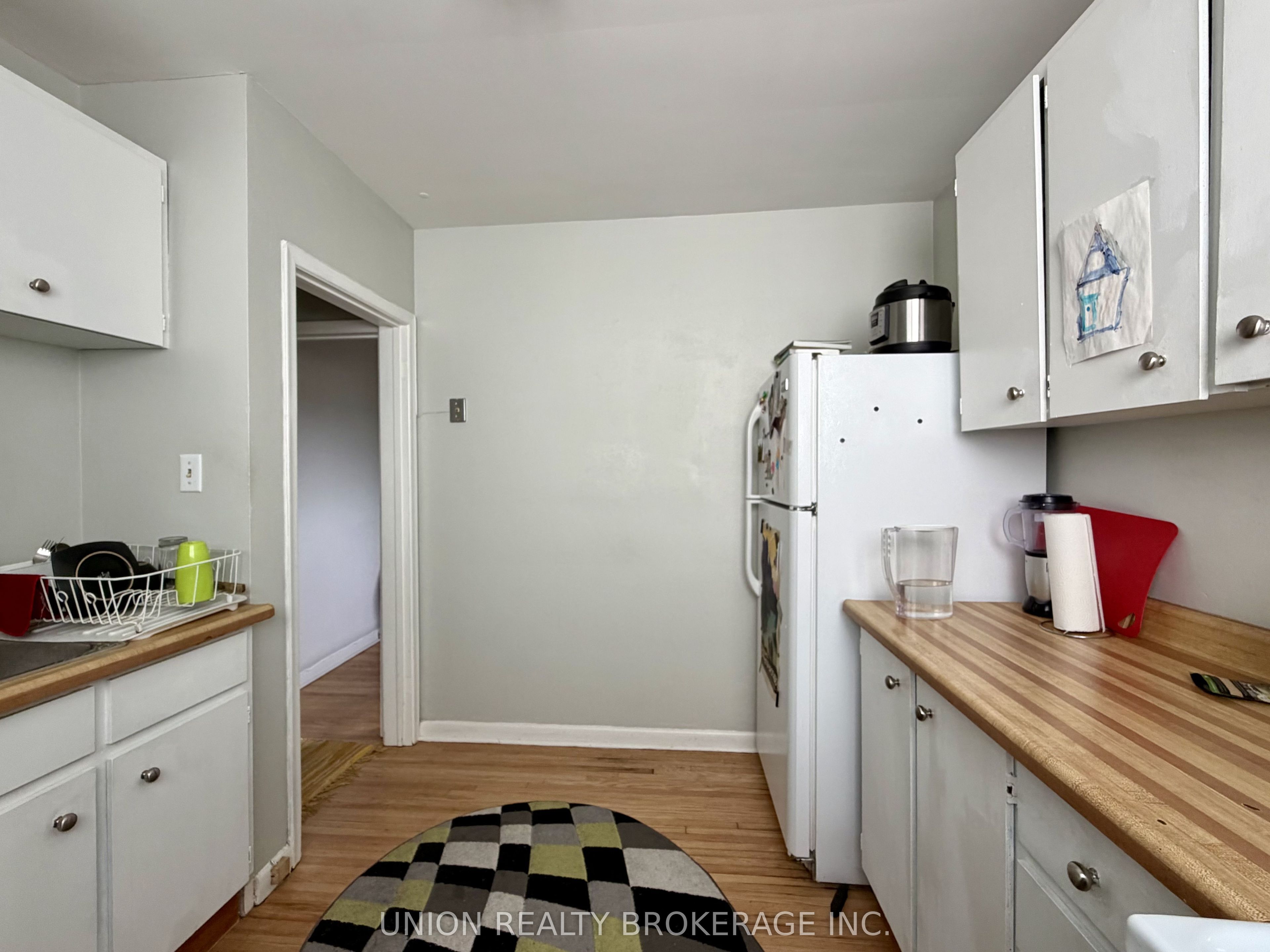 Unit Upper - 36 Balsam Avenue, Toronto 3
