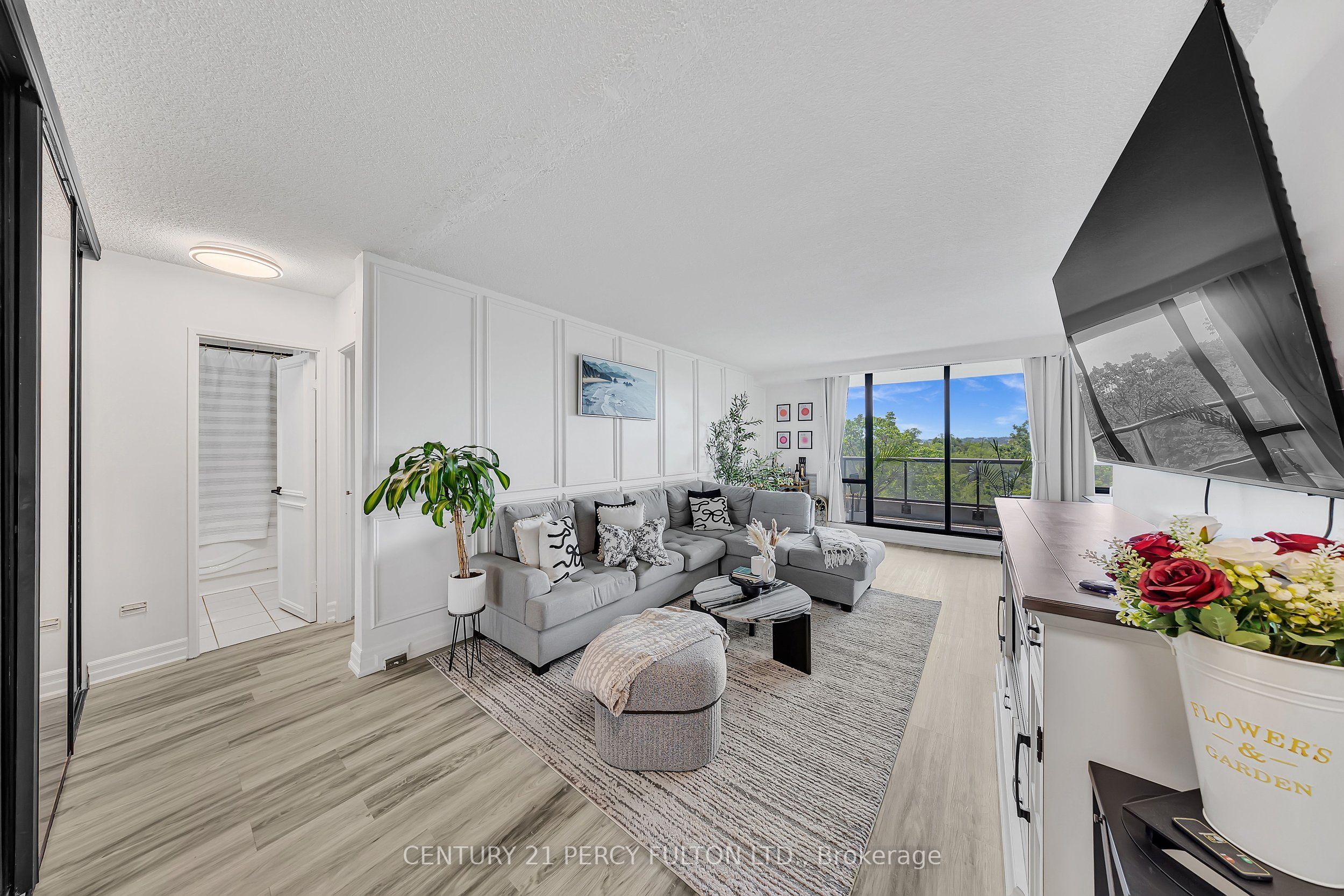 Unit 511 - 92 Church Street S, Ajax 2