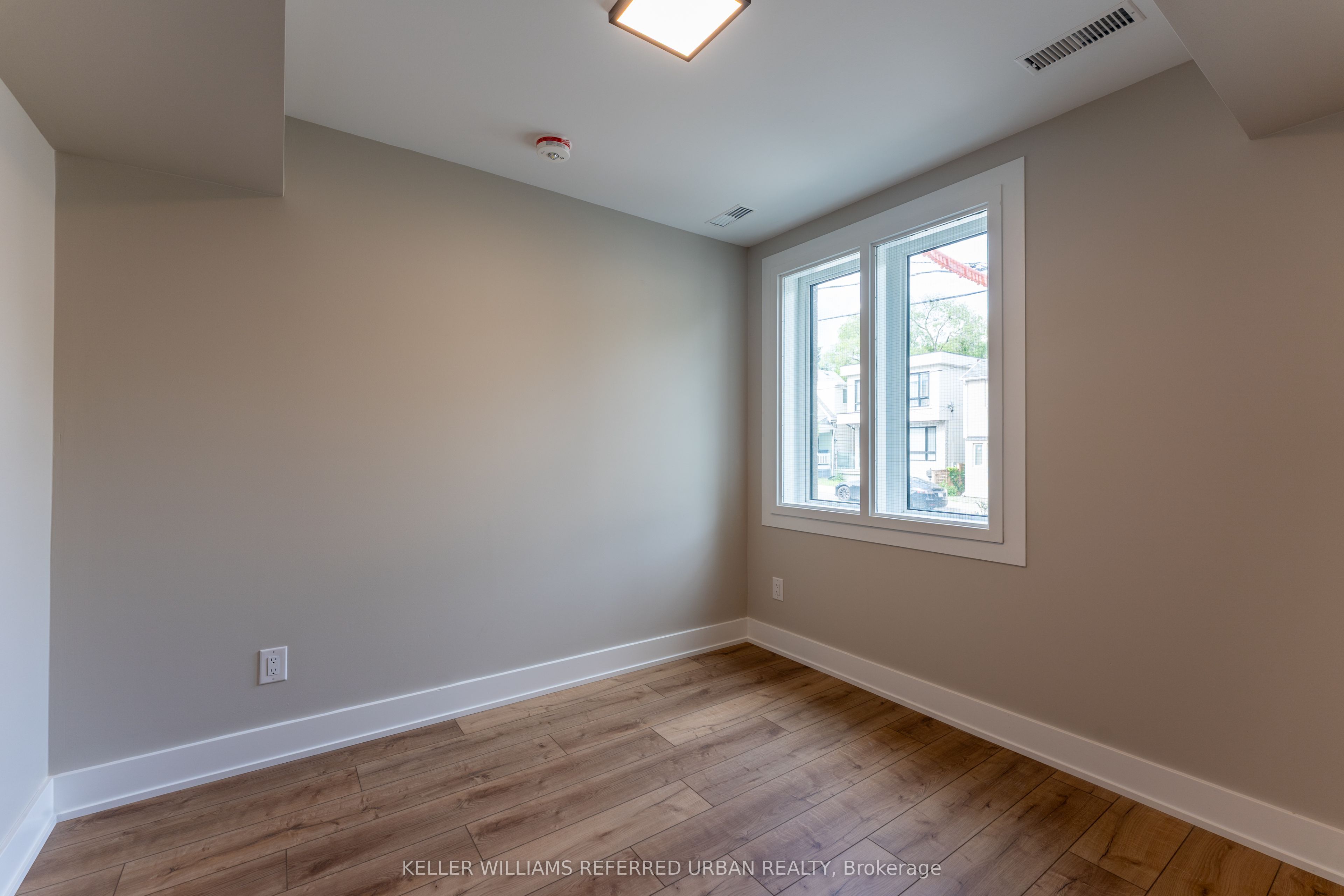 Unit 2 - 352 Jones Avenue, Toronto 5