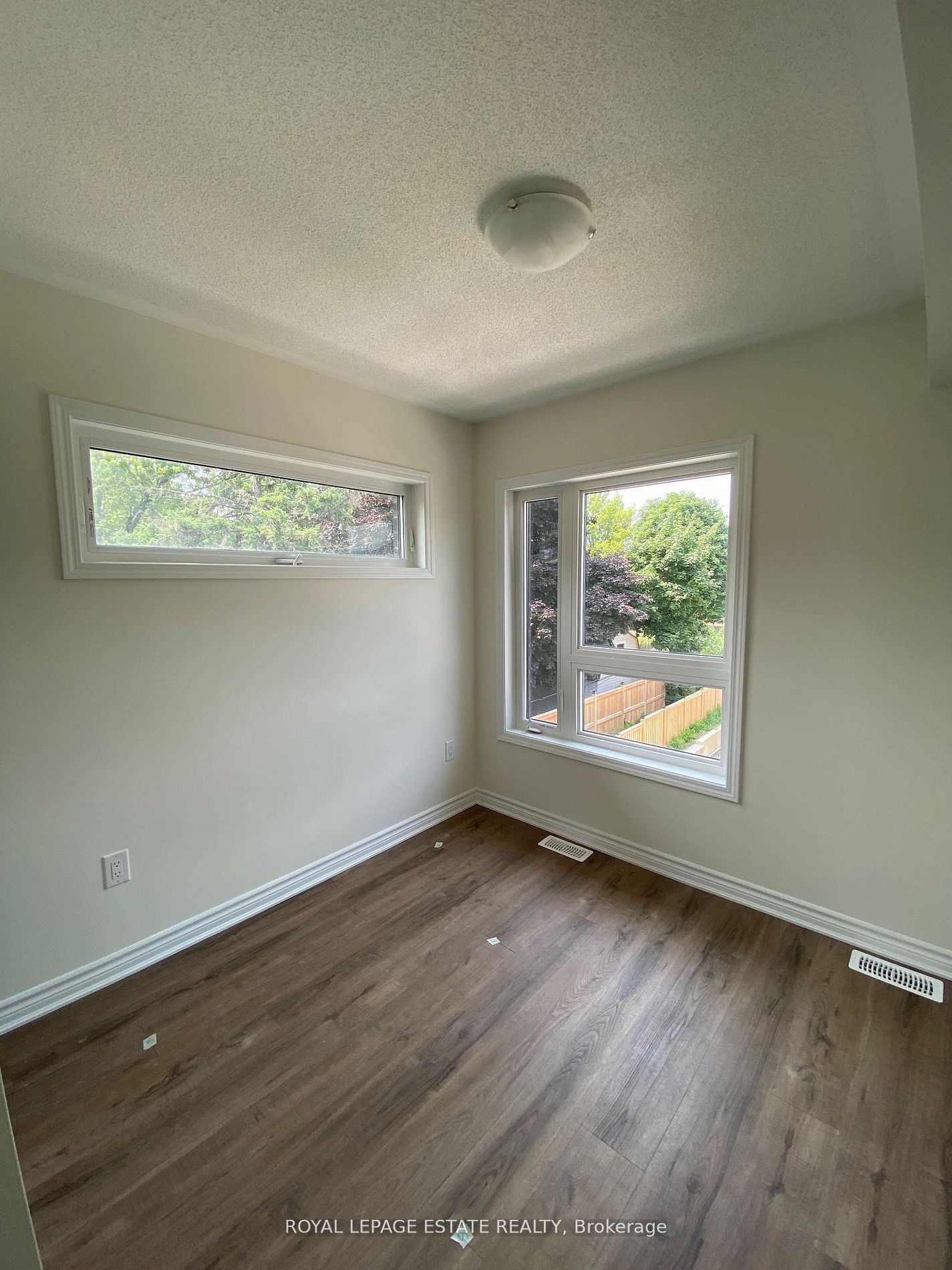 Unit 443 - 2789 Eglinton East Avenue, Scarborough 4