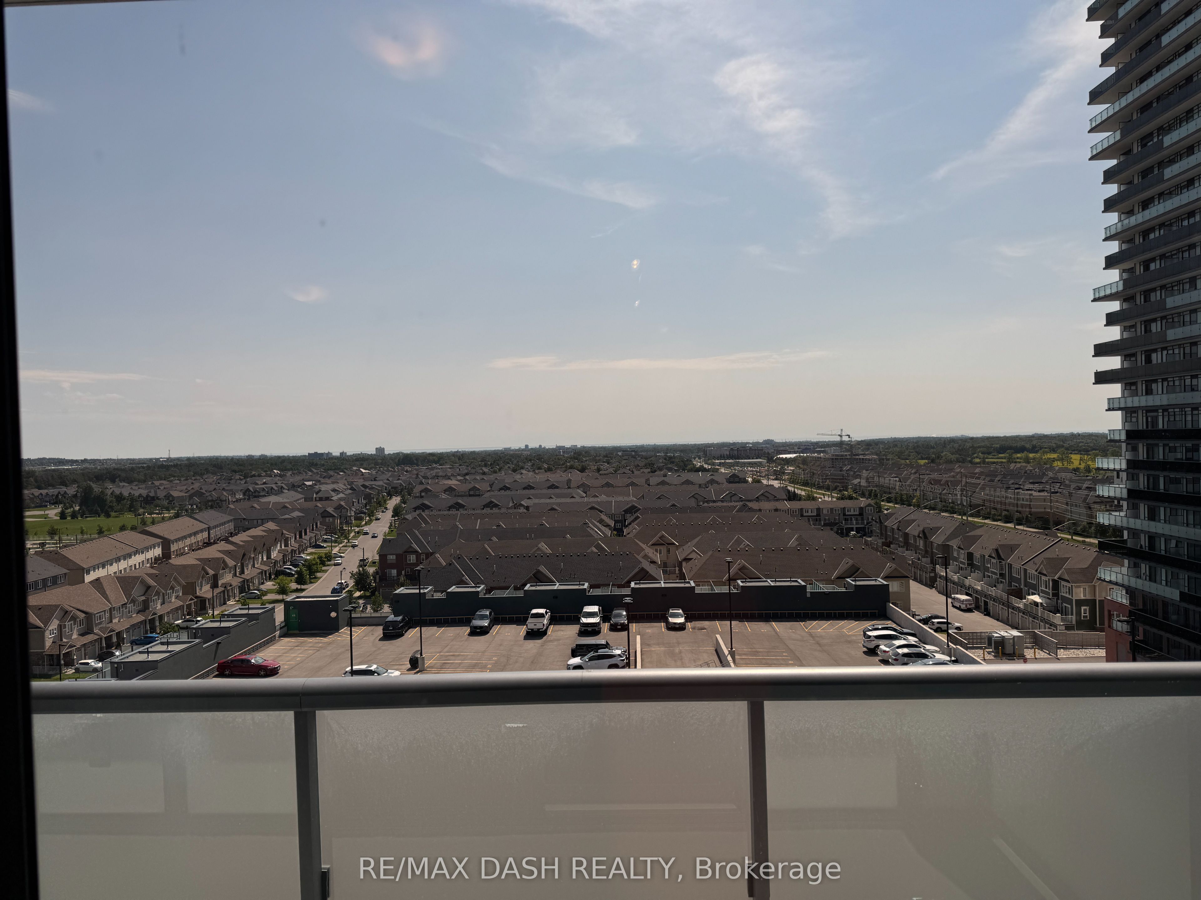 Unit 642 - 2545 Simcoe Street N, Oshawa 4