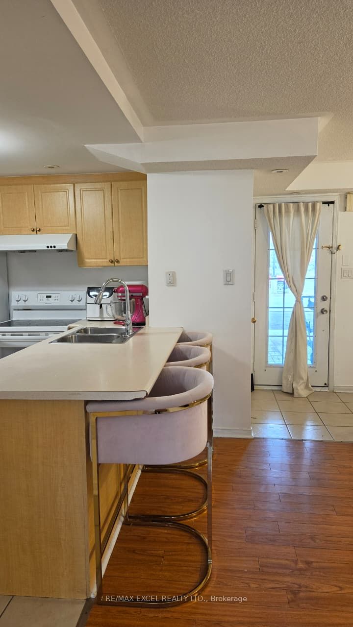 Unit 2 - 42 Pinery Trail, Scarborough 5